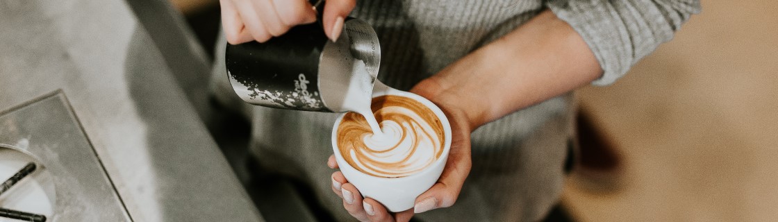 why are franchises more successful than independent businesses