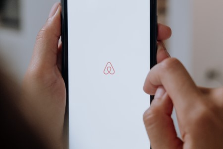 airbnb investor guide